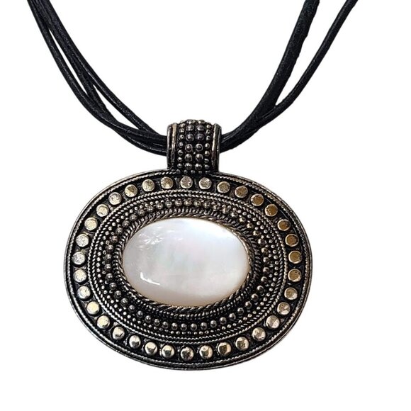 None Jewelry - Oval White Cabochon Pendant Necklace Silver Tone Boho Statement Cord